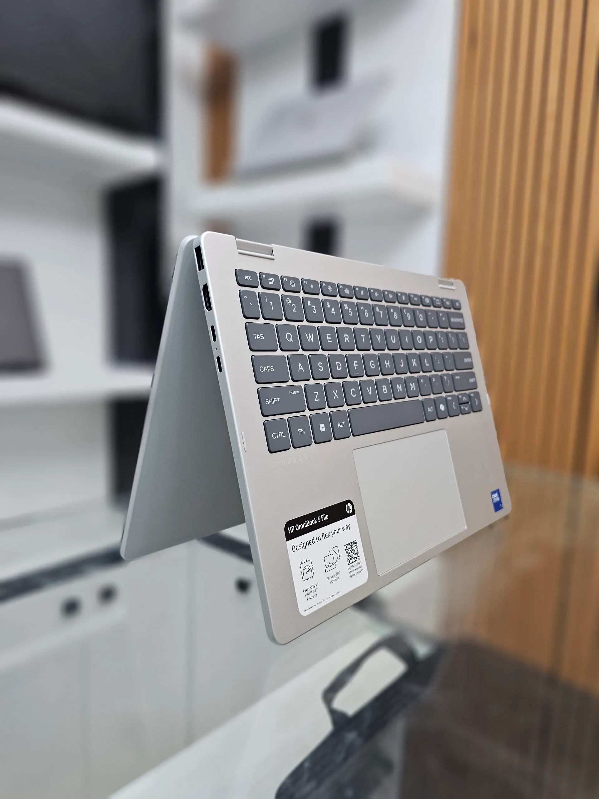 HP OmniBook 5 Flip Touch Laptop – photo 3