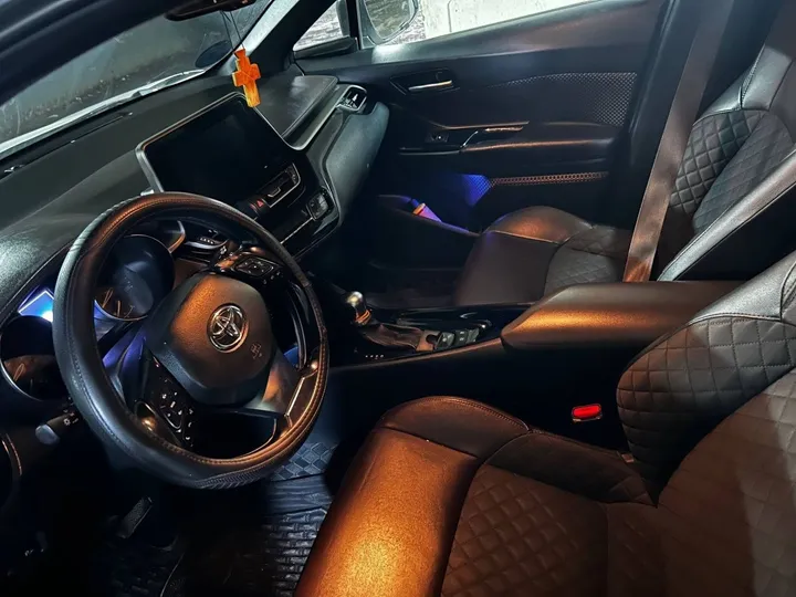Toyota C-HR 2020 AWD Full Option – photo 8