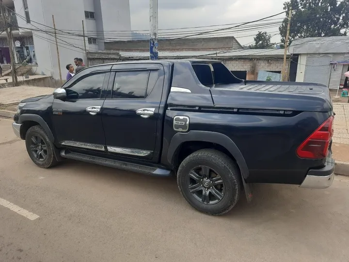 Toyota Revo Double Cab 2020 – photo 3