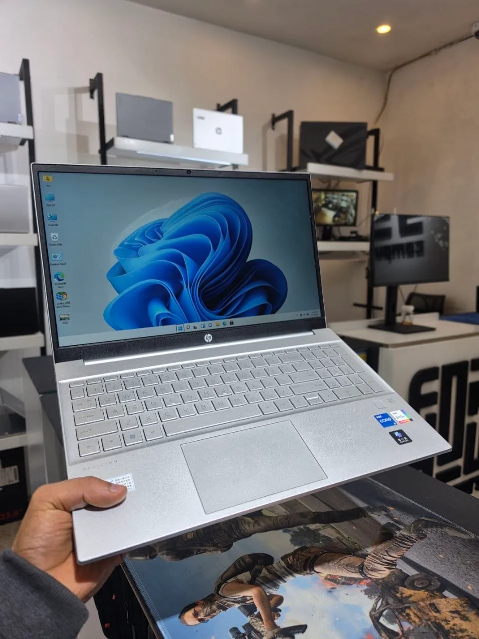 HP Pavilion 15 i5 12th Gen – photo 4