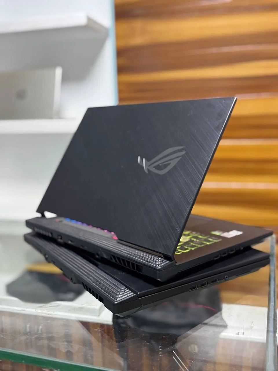 Asus ROG Strix i7 RTX 2060 Laptop – photo 3