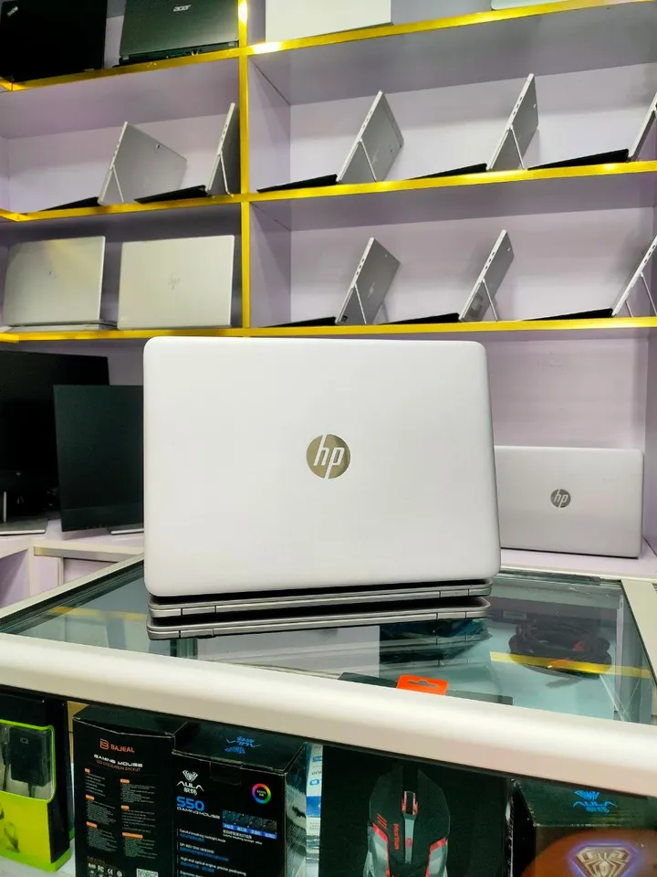 HP EliteBook 840 G3 i7 – photo 4