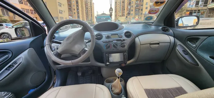 Toyota Vitz Yaris 1999 – photo 5