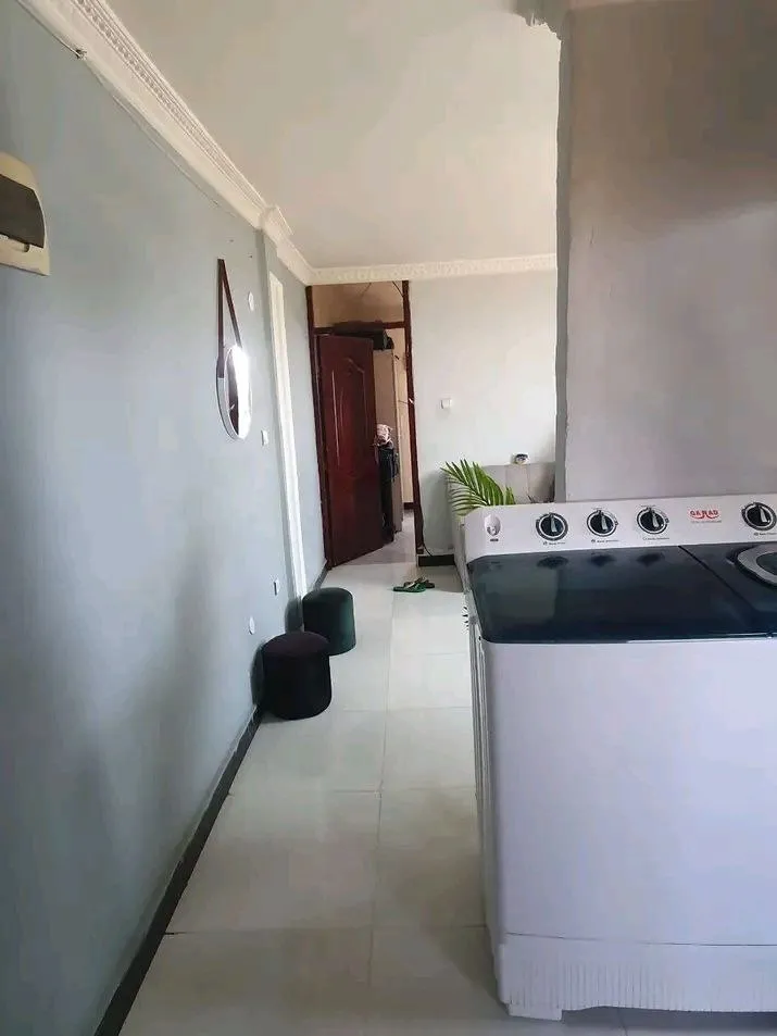 One Bedroom Summit Condominium for Sale – photo 4