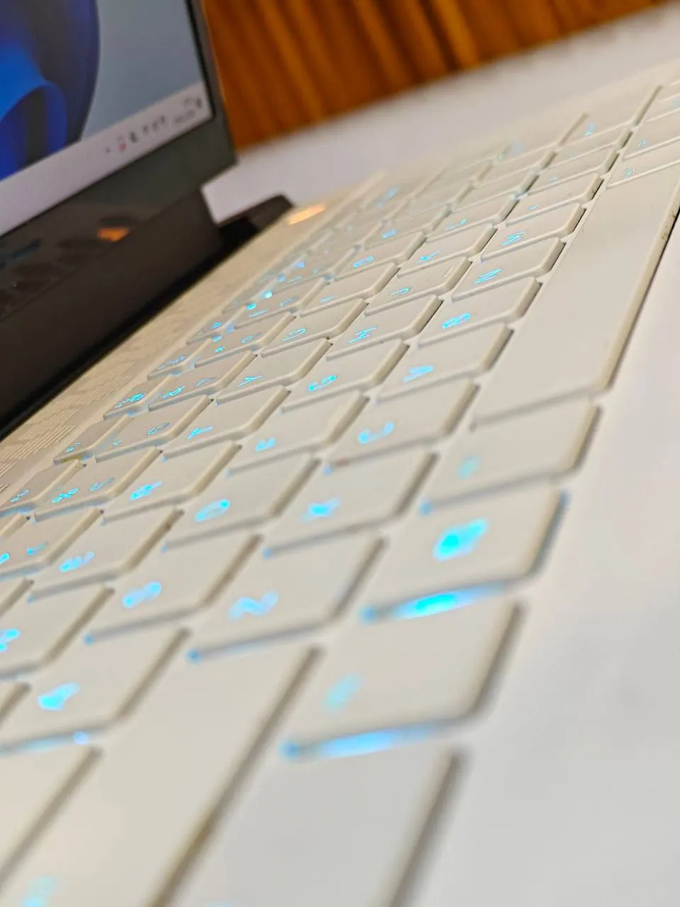 Alienware Gaming Laptop i7 RTX 2070 – photo 3