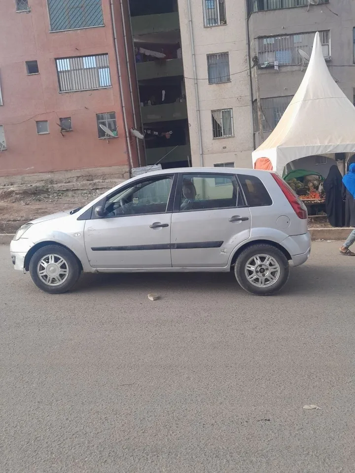 Ford Fiesta 2005 Manual – photo 4