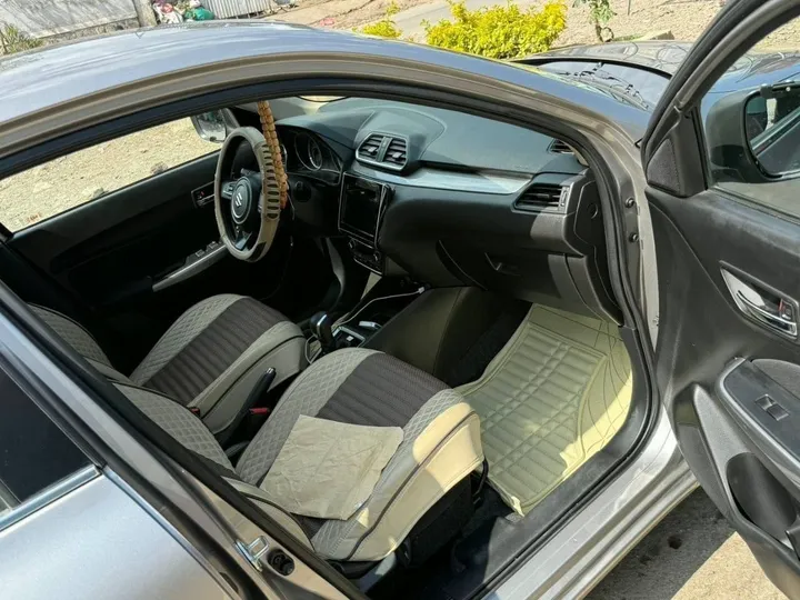 Suzuki Dzire 2022 Automatic – photo 3