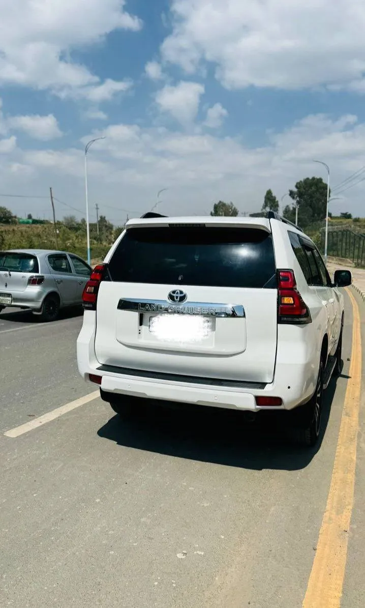 Toyota Landcruiser Prado 2020 – photo 4