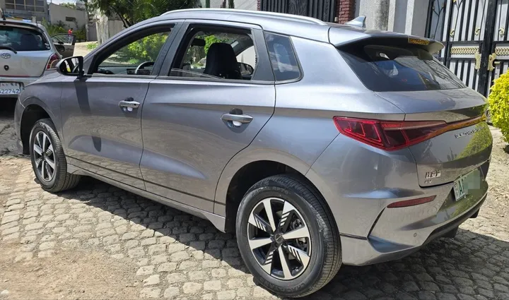 BYD E2 2025 Automatic Electric – photo 5