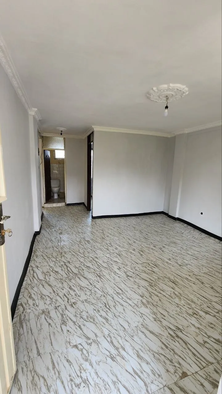 One Bedroom Summit Condominium 47sqm – photo 6