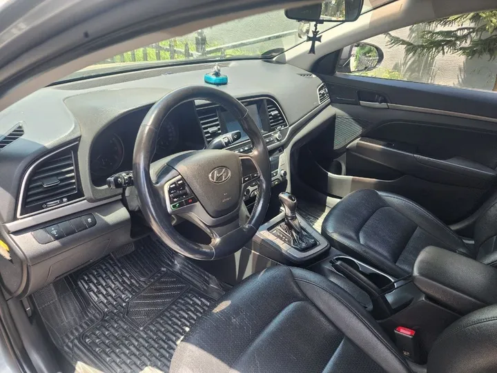Hyundai Avante 2017 GDI Sedan – photo 3