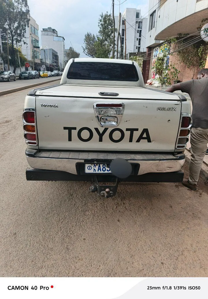 Toyota Hilux 2012 Double Cab – photo 5