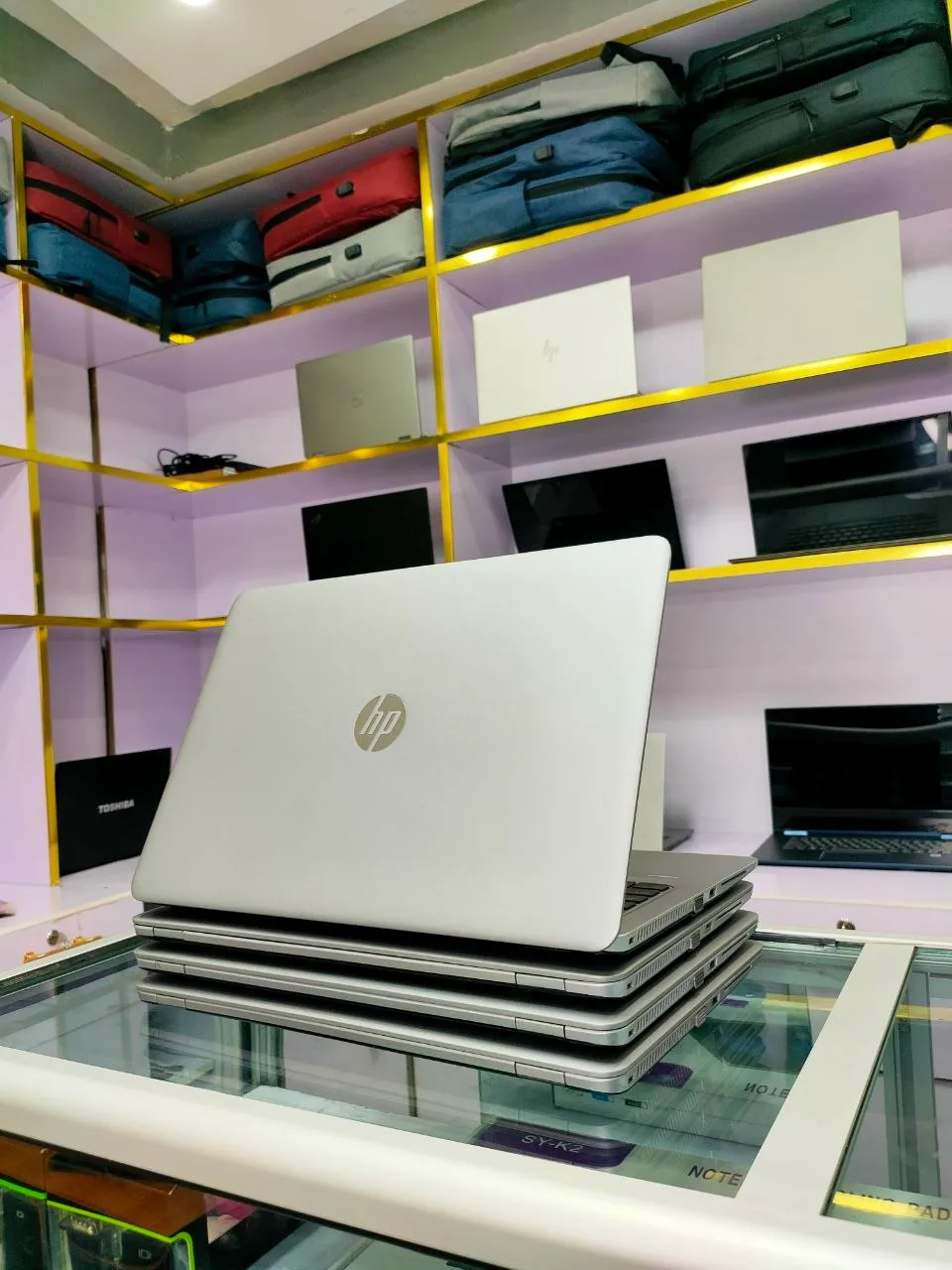 HP EliteBook 850 G4 i7 Laptop – photo 4