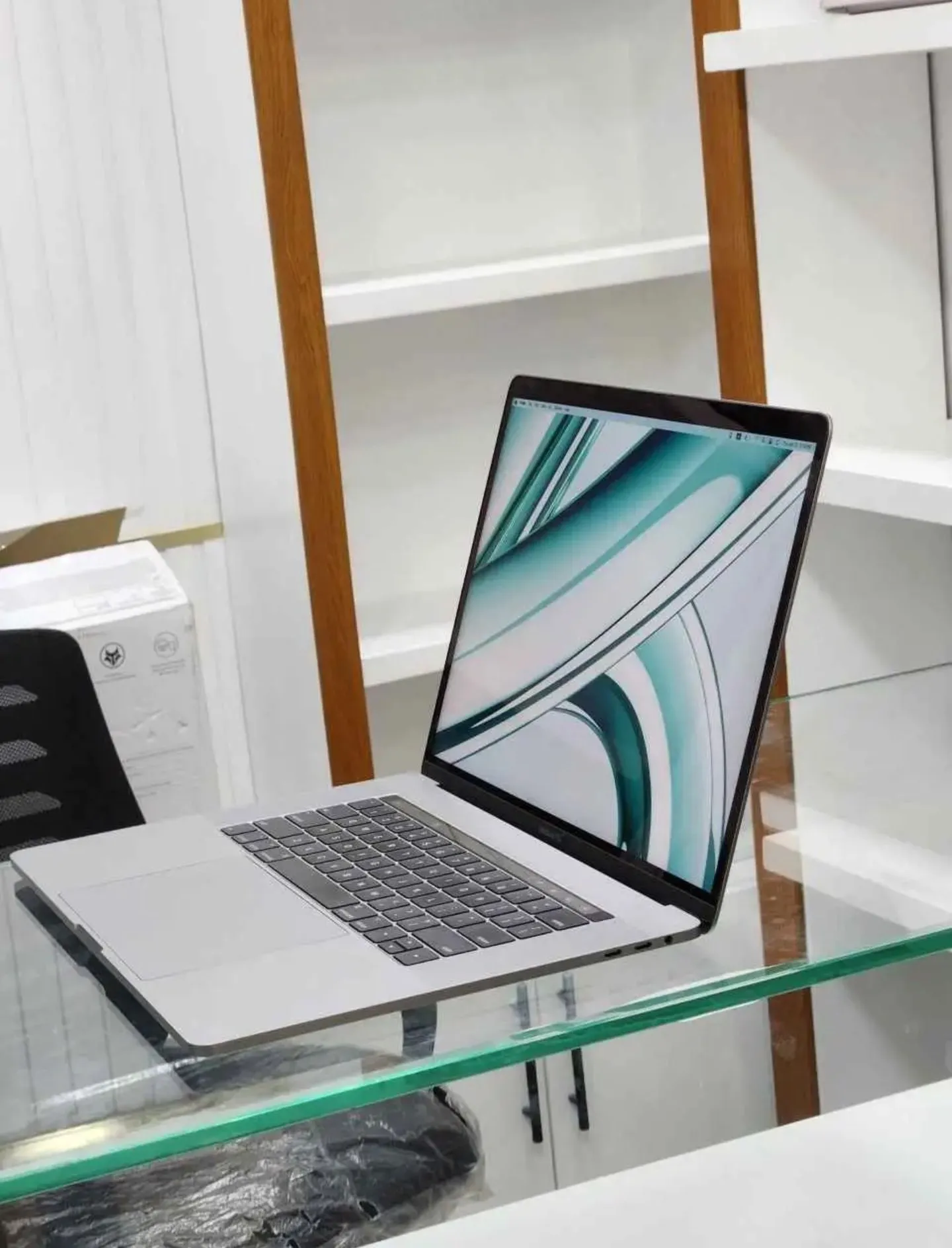 Apple MacBook Pro i7 16GB 512GB – photo 4