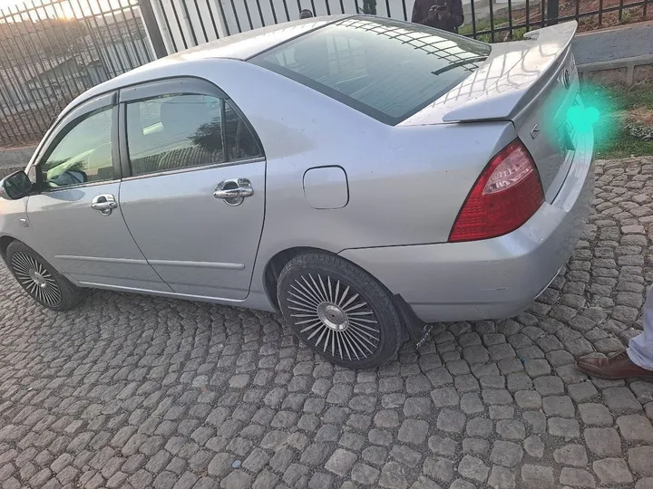 Toyota Corolla 2006 Automatic – photo 4