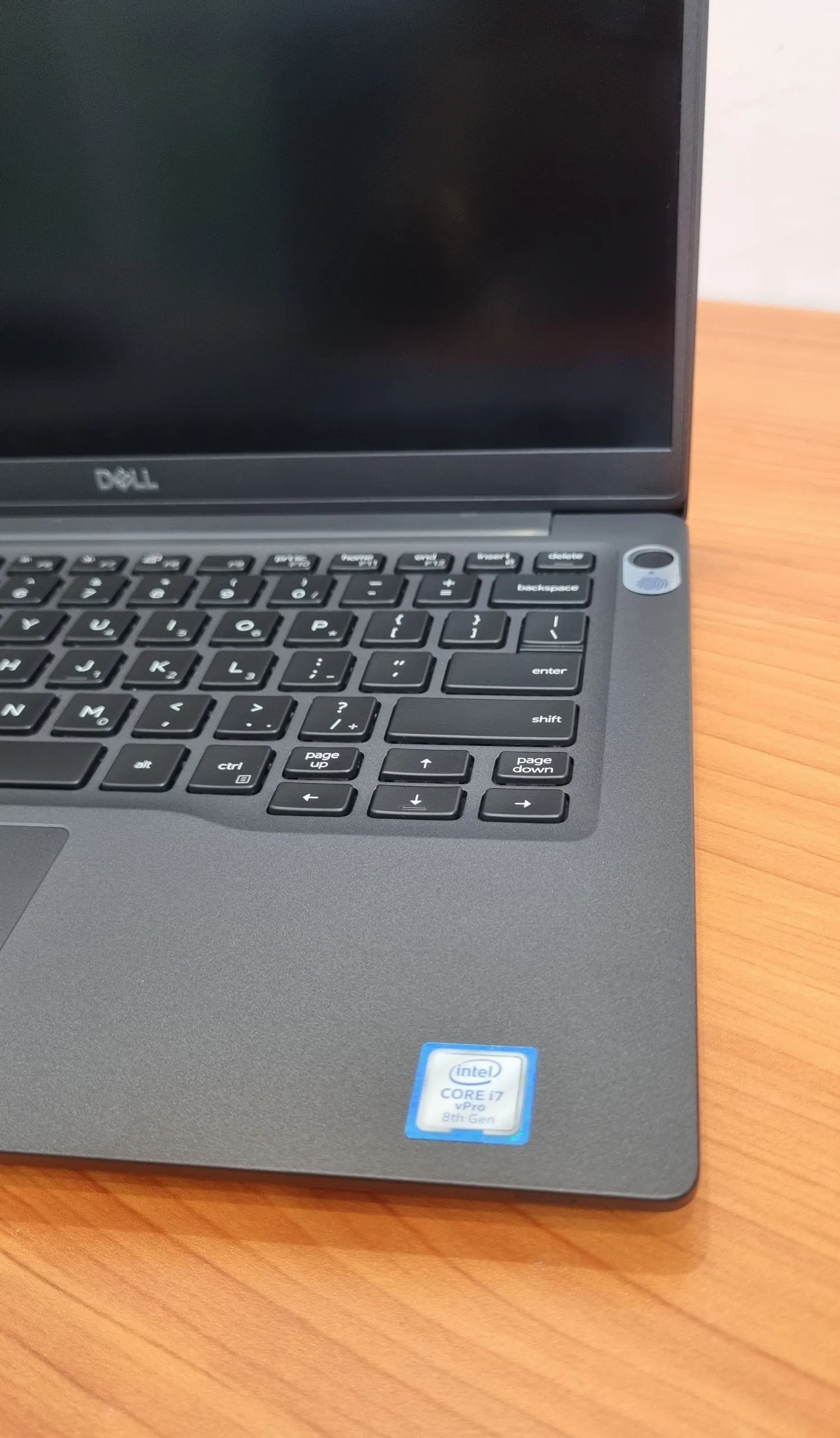 Dell Latitude 7300 i7 Laptop – photo 5
