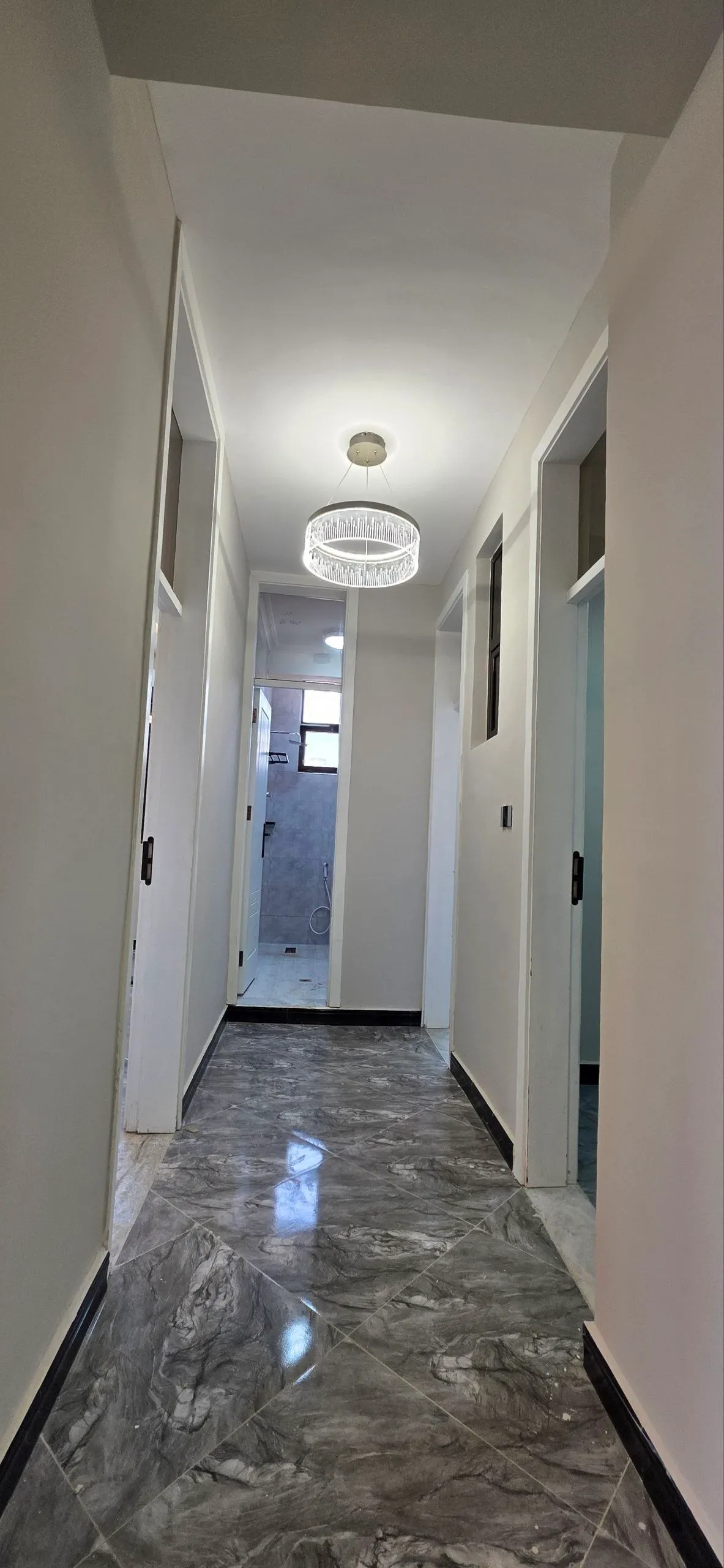 Modern 3 Bedroom Apartment 141 sqm – photo 5