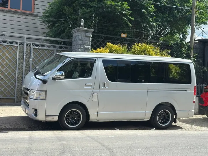 Toyota Abadula Super GL 2007 – photo 4