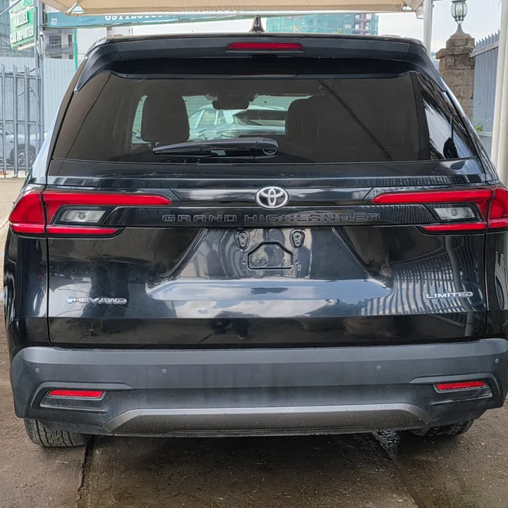 2024 Toyota Grand Highlander Limited Hybrid – photo 5