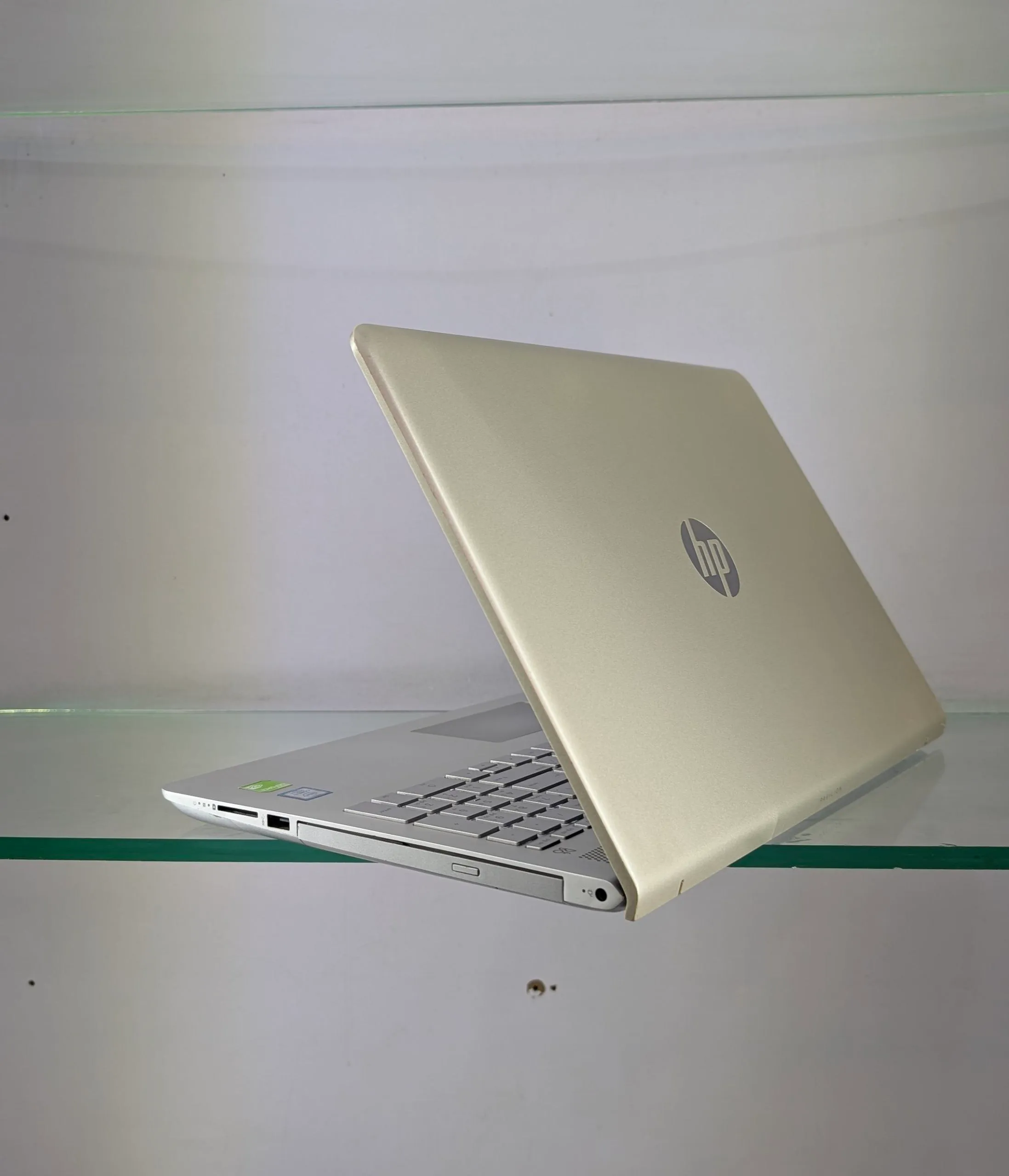 HP Pavilion 15 i7 8th Gen – photo 3