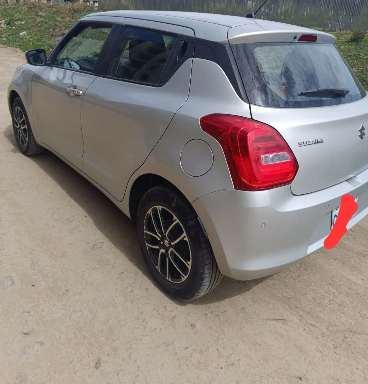 Silver Suzuki Hatchback 2022 – photo 3