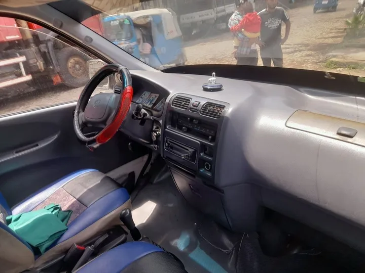 Toyota Hiace 2001 D4D Diesel – photo 6