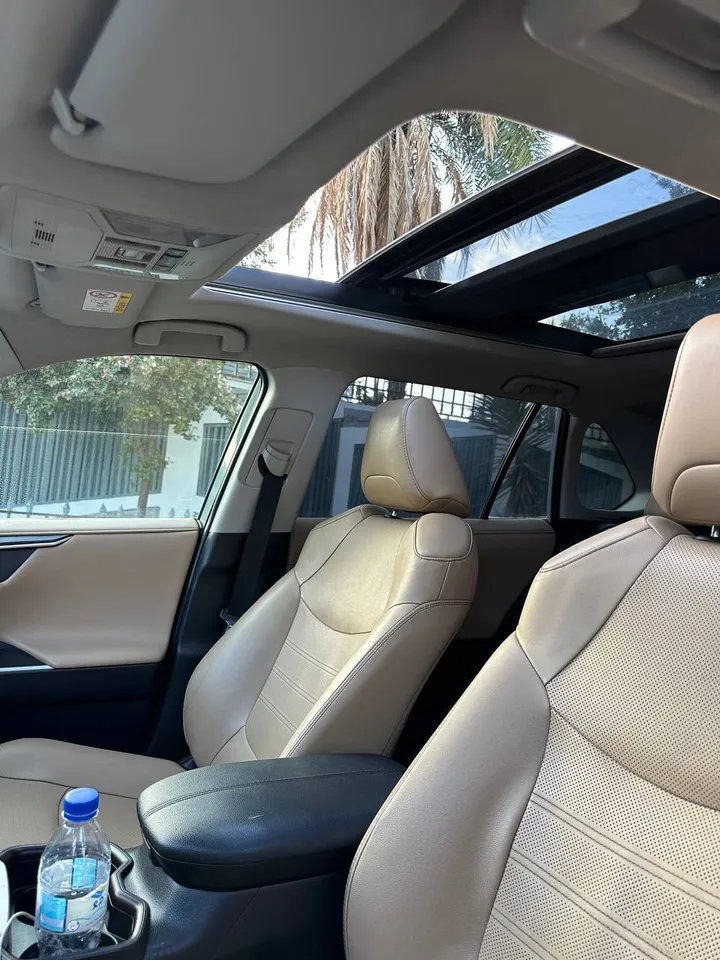 2020 Toyota RAV4 Full Option – photo 5