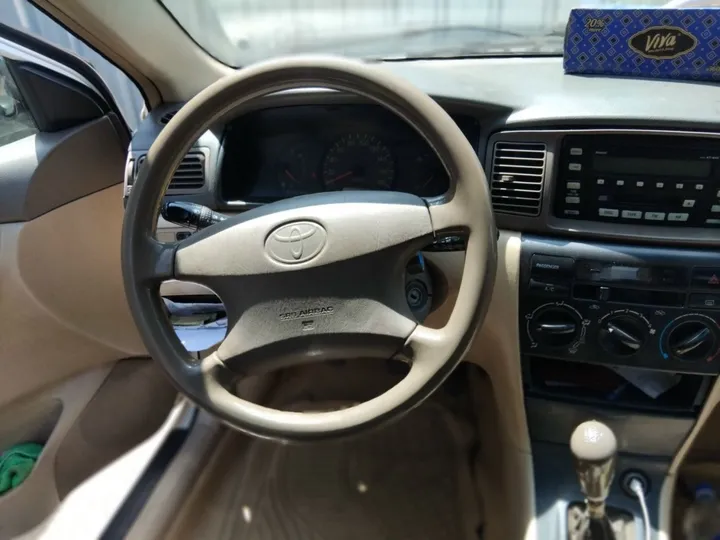 Toyota Corolla 2003 Manual 1.3L – photo 3