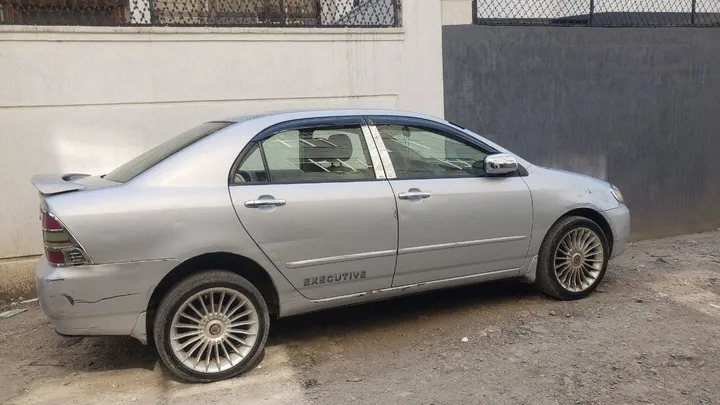 Toyota Corolla 2003 Automatic – photo 3