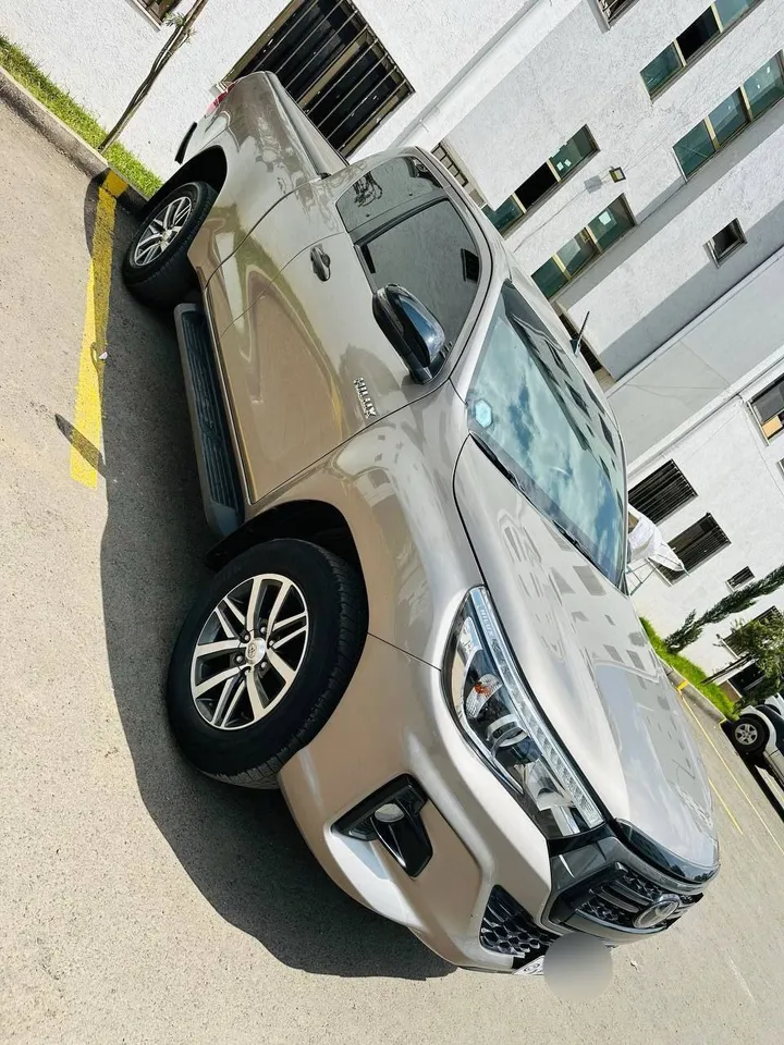 Toyota Hilux Revo 2020 Manual Diesel – photo 4