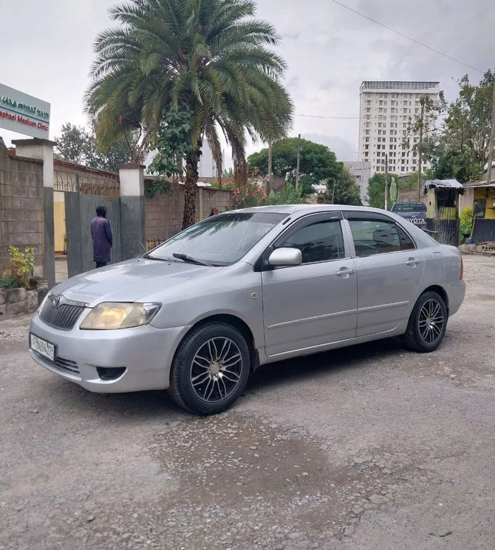 Toyota Corolla 2004 Automatic – photo 7