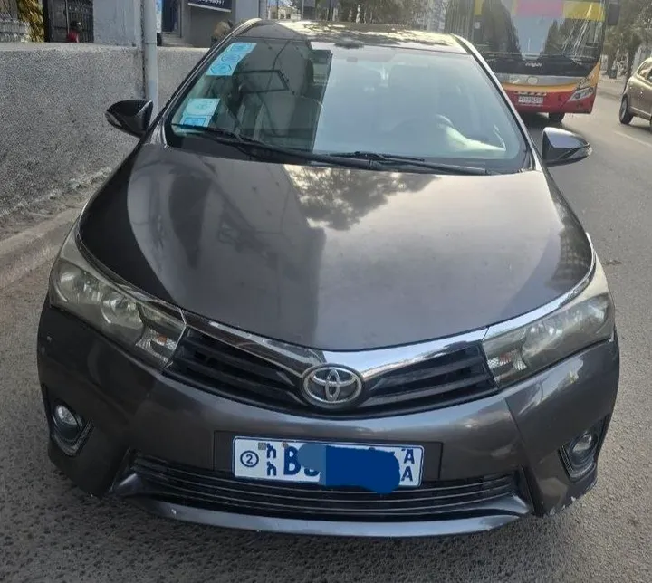 Toyota Corolla Sedan 2013 – photo 5