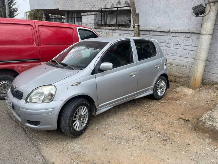 Toyota Vitz 2004 Automatic – photo 3