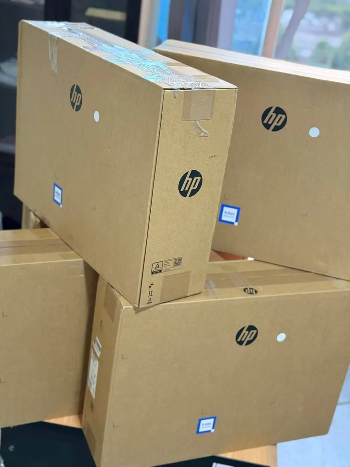 HP All-in-One 24 i5 13th Gen – photo 3
