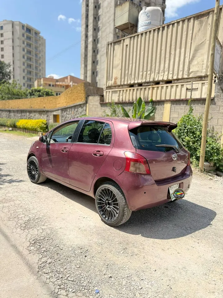 Toyota Yaris Compact 2007 – photo 7
