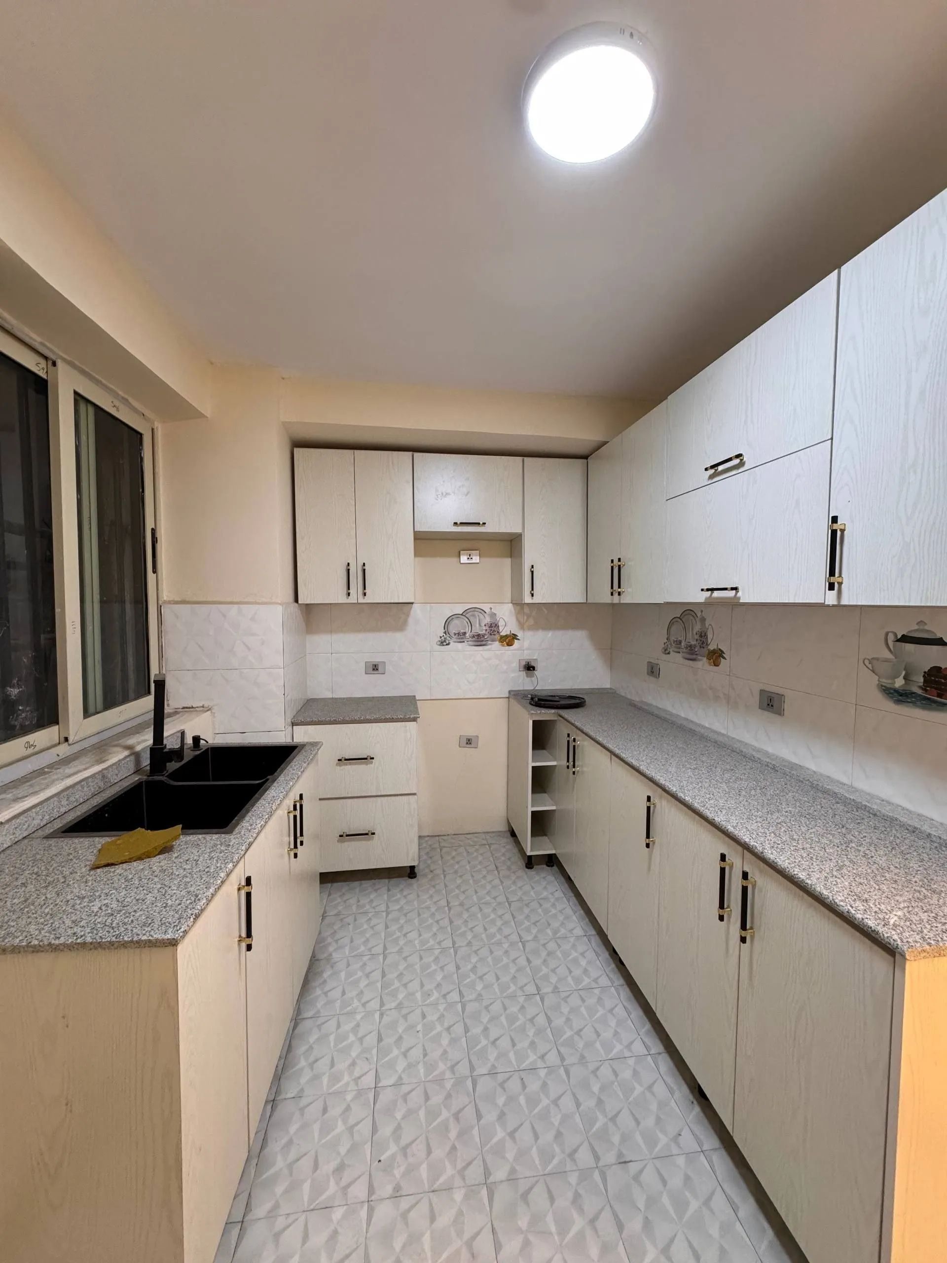 3-Bedroom 122 sqm Condominium Ayat 49 – photo 3