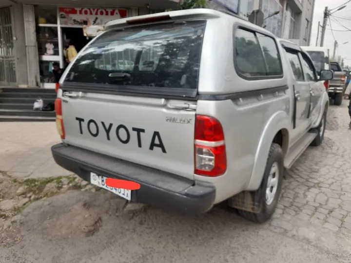 Toyota Double Cab Pickup 2012 – photo 7