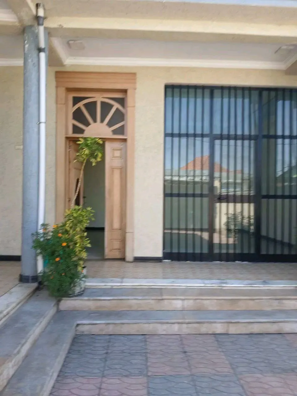 150 Sqm L-Shape Villa in Ayat – photo 6