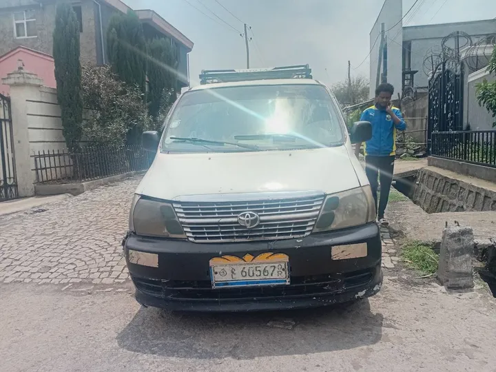 Toyota Dolphin Minibus 2008 – photo 4