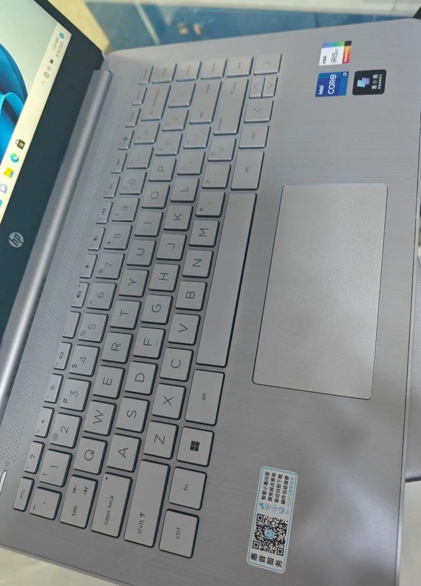 HP Notebook 14 i7 12th Gen – photo 4
