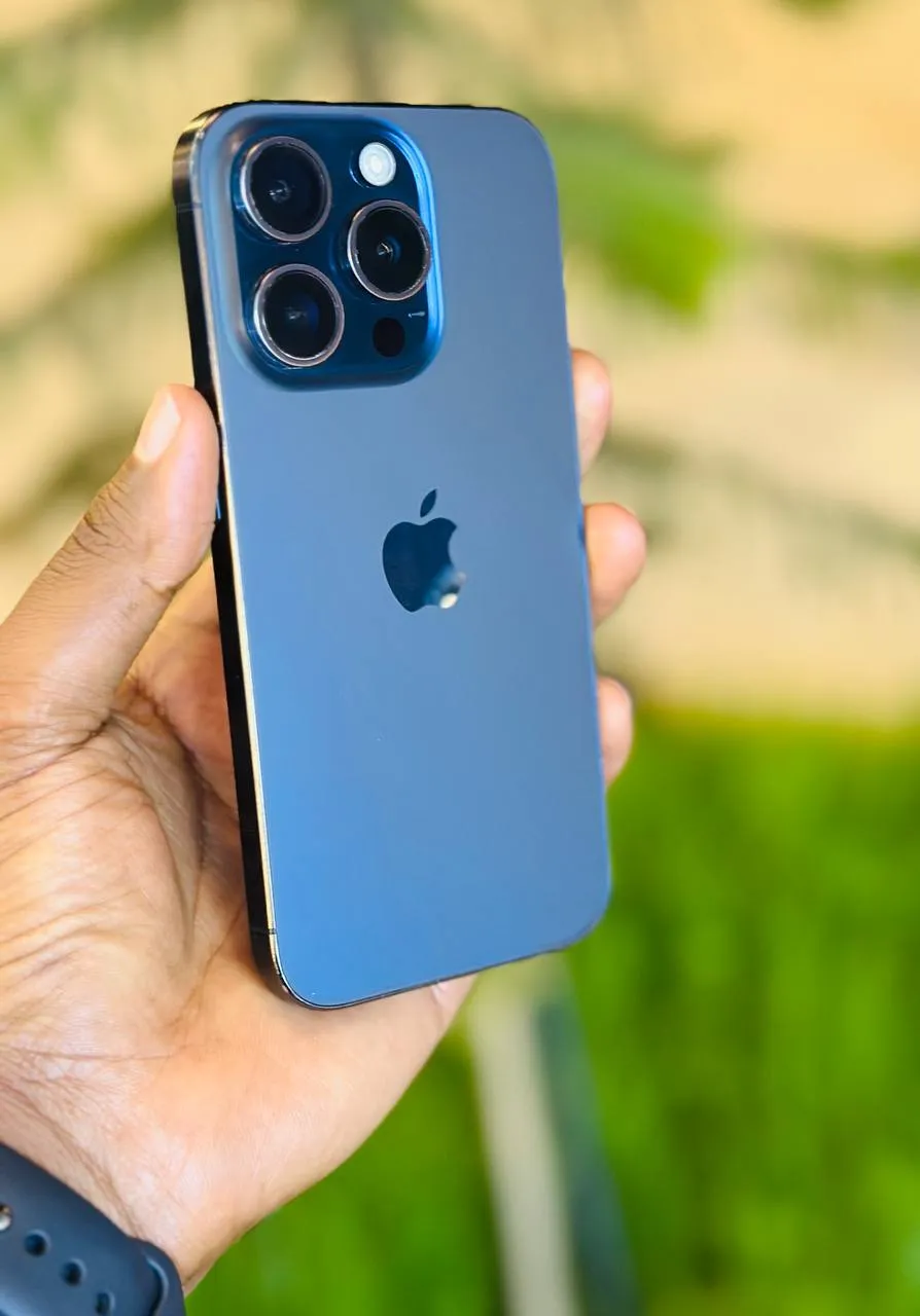 iPhone 15 Pro 256GB – photo 3