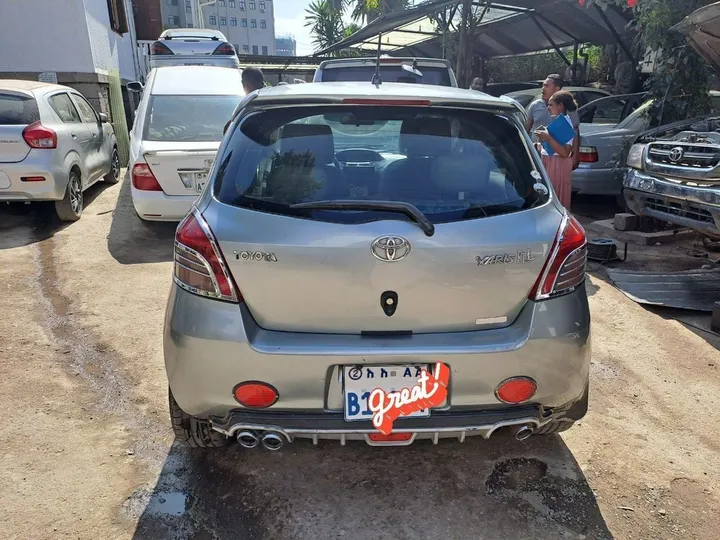 Toyota Yaris Compact 2007 Automatic – photo 4