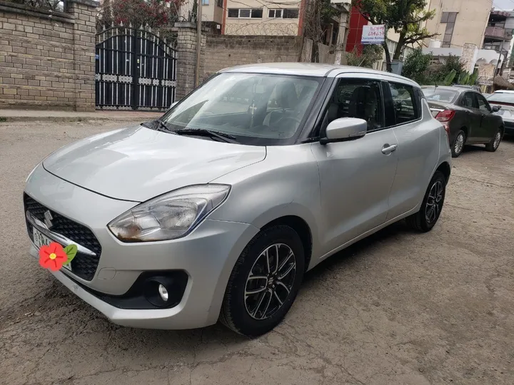 Suzuki Swift 2021 Automatic – photo 4