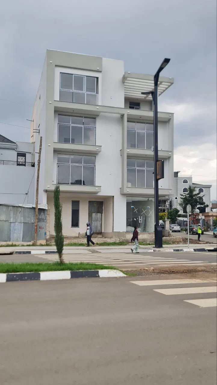 150 sqm G+3 Building in CMC – photo 3