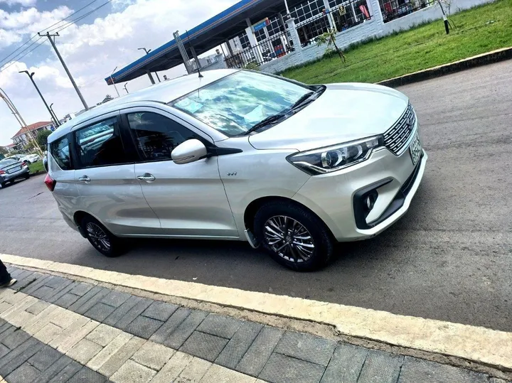 Suzuki Ertiga 2021 Automatic – photo 9
