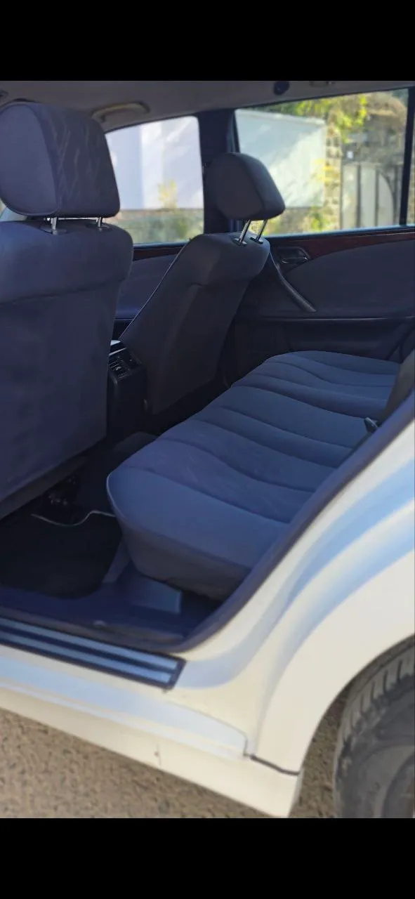 Mercedes-Benz E320 Station Wagon 2002 – photo 4