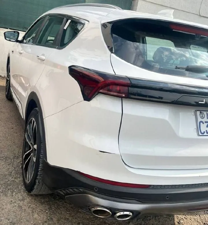 Jetour X70 Plus 2023 SUV – photo 3
