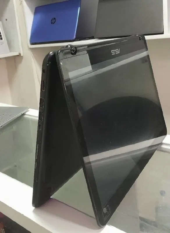 ASUS Q524UQK i7 12GB Laptop – photo 4