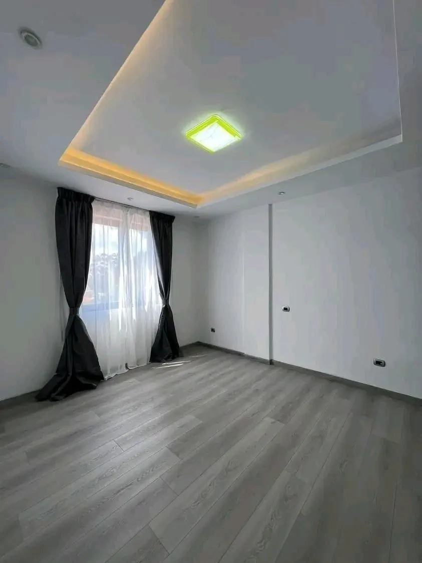 Modern 5 Bedroom House Bole 24 – photo 5