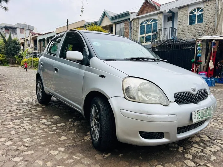 Toyota Vitz 2003 Automatic – photo 6